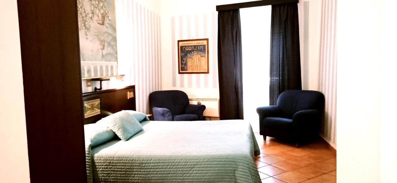 Hotel Plaza Caltanissetta Bagian luar foto