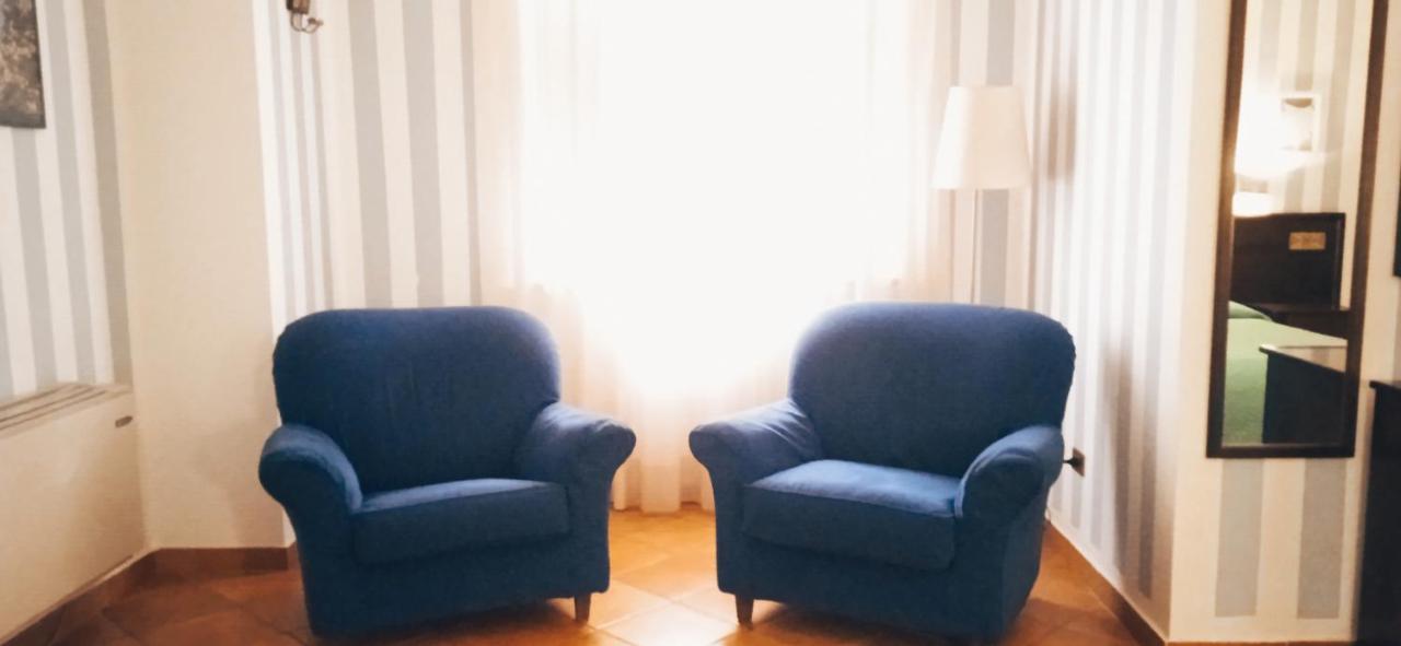 Hotel Plaza Caltanissetta Bagian luar foto
